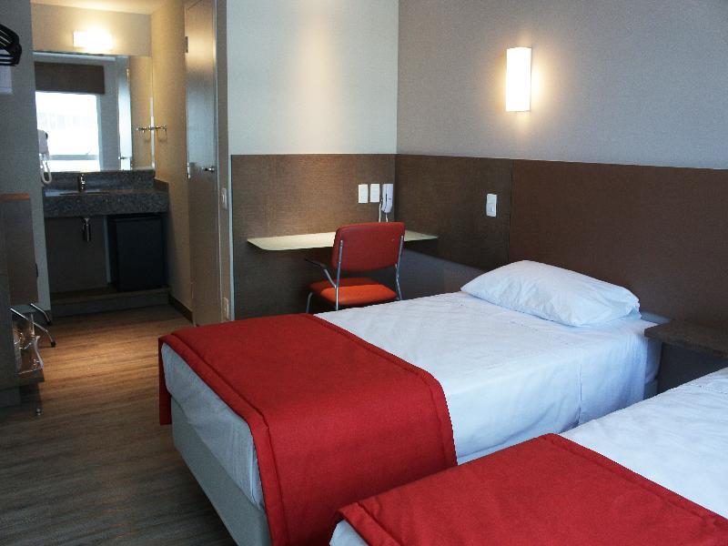 Go Inn Hotel Curitiba Buitenkant foto