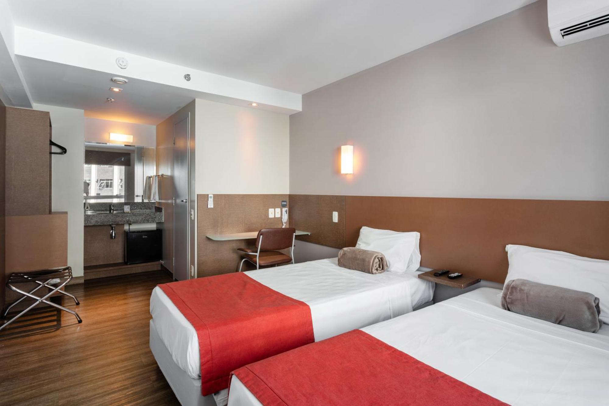 Go Inn Hotel Curitiba Buitenkant foto